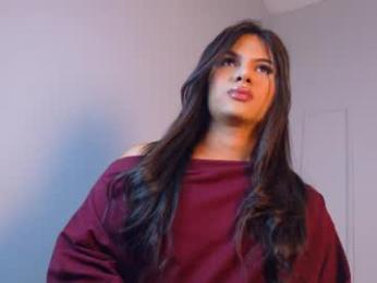 loovelymiia_ webcam model stream image