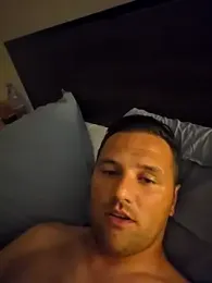 spouicke webcam stripchat model stream image