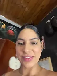 charlotte_stevenss_ webcam model stream image