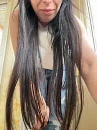 Almmaxxxx webcam model stream image