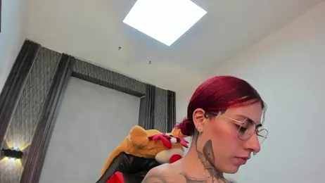 selene_red_ webcam stripchat model stream image