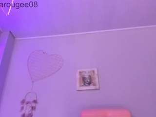 sara-rouge webcam camsoda model stream image