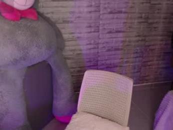 tinna__hottie webcam chaturbate model stream image