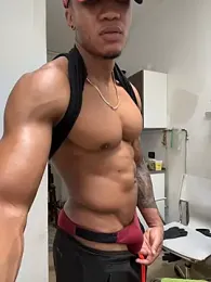 LoganVarela webcam stripchat model stream image
