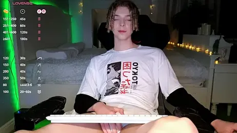 Kudi_Minnt webcam stripchat model stream image