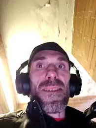BlnAktivGay webcam stripchat model stream image