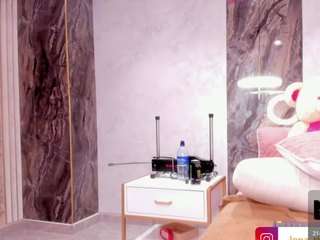 lenathompson webcam model stream image