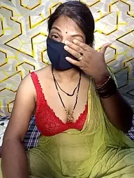 Juli_80 webcam model stream image
