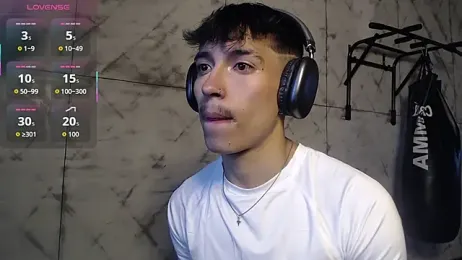 tim__fox webcam stripchat model stream image