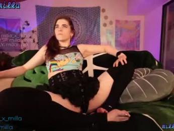 milla_milla webcam model stream image