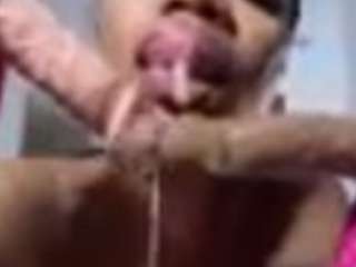 tastethepeach webcam model stream image