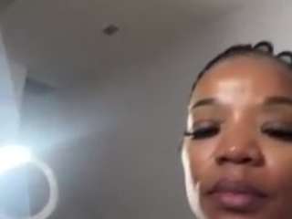 tastethepeach webcam model stream image