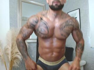 Rogers P webcam model stream image