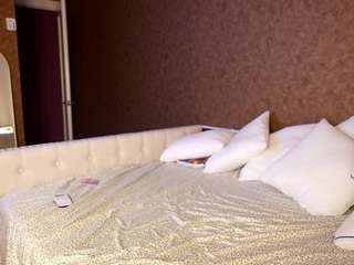 katt-leya webcam model stream image