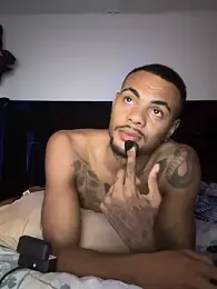 TysonWalkers webcam model stream image
