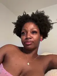 mochamimi webcam model stream image