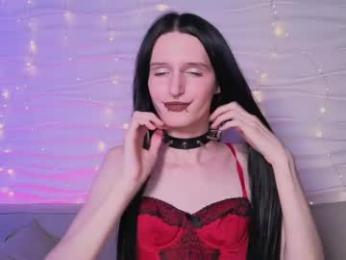 kira_long webcam model stream image