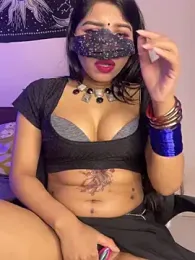 Berry_blossom webcam model stream image