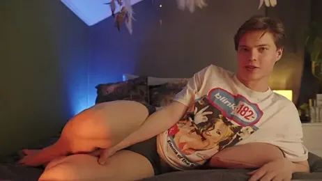 RusBradPitt webcam model stream image