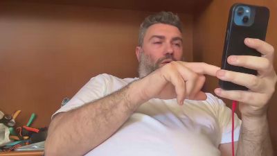 alfali webcam model stream image