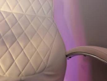 akura_01 webcam chaturbate model stream image