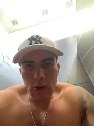 LucasJewely webcam stripchat model stream image