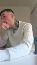 TuuNeenee30 webcam model stream image