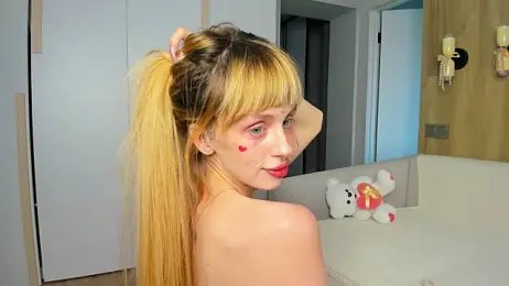 FlowerOfSin2001 webcam model stream image