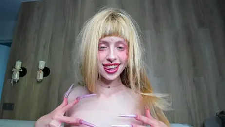FlowerOfSin2001 webcam model stream image