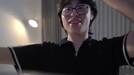 SrLuis18 webcam model stream image
