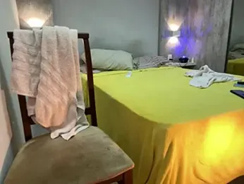 CasadoLutadorBigStuds webcam stripchat model stream image