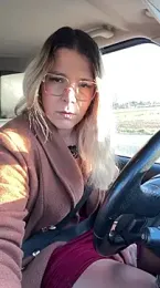 EmyLana webcam model stream image