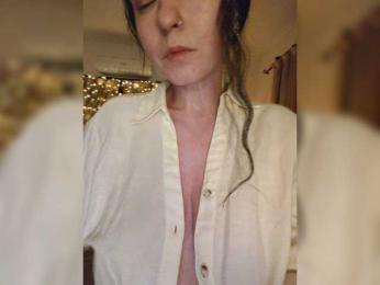 LilithNewdawn webcam bongacams model stream image