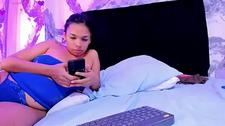 TaylorAndThalia webcam stripchat model stream image