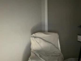 _natycutei19 webcam model stream image