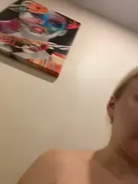 AmmyHot webcam model stream image