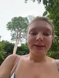 AmmyHot webcam model stream image
