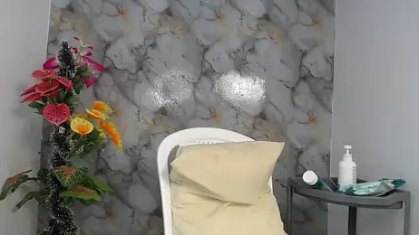 brown_halos webcam model stream image