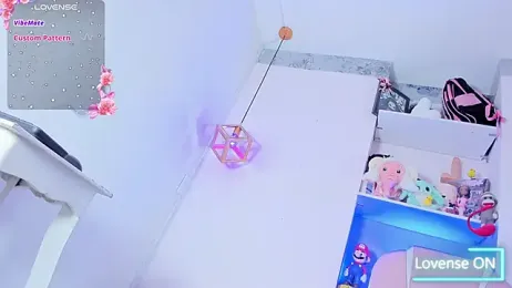 DanniiGrovers webcam model stream image