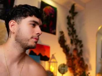 noha_miler webcam model stream image