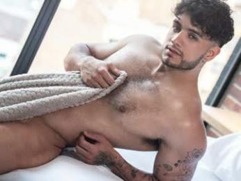 noha_miler webcam model stream image