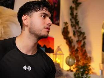 noha_miler webcam model stream image