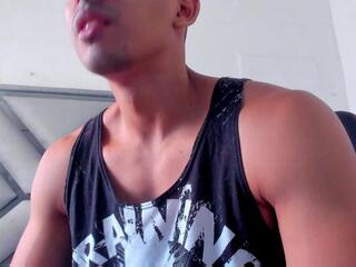 Tyler Durdeen webcam flirt4free model stream image