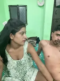 hot-couple-0 webcam stripchat model stream image
