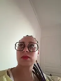 queenlo_xxx webcam stripchat model stream image