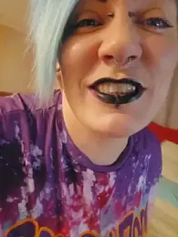 PinkTheHawk webcam model stream image