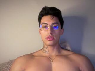 Jakee Tyler webcam model stream image