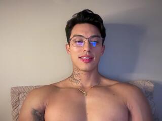 Jakee Tyler webcam model stream image