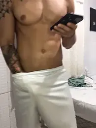 dot_21cm_ webcam model stream image