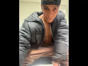 JamesDreams webcam model stream image